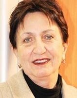 Binnaz Toprak