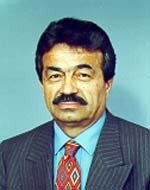 Kamer Genç